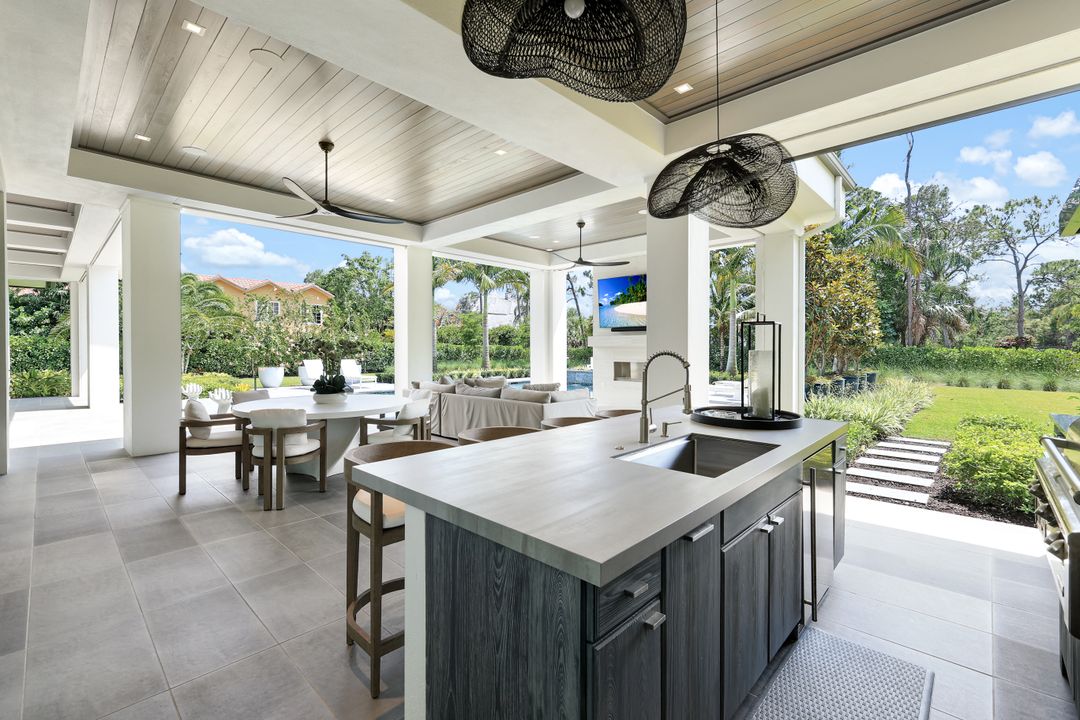 493 Carica Rd, Naples, FL 34108