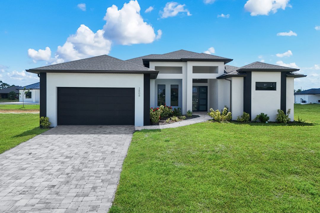 3842 NW 43rd Pl, Cape Coral, FL 33993