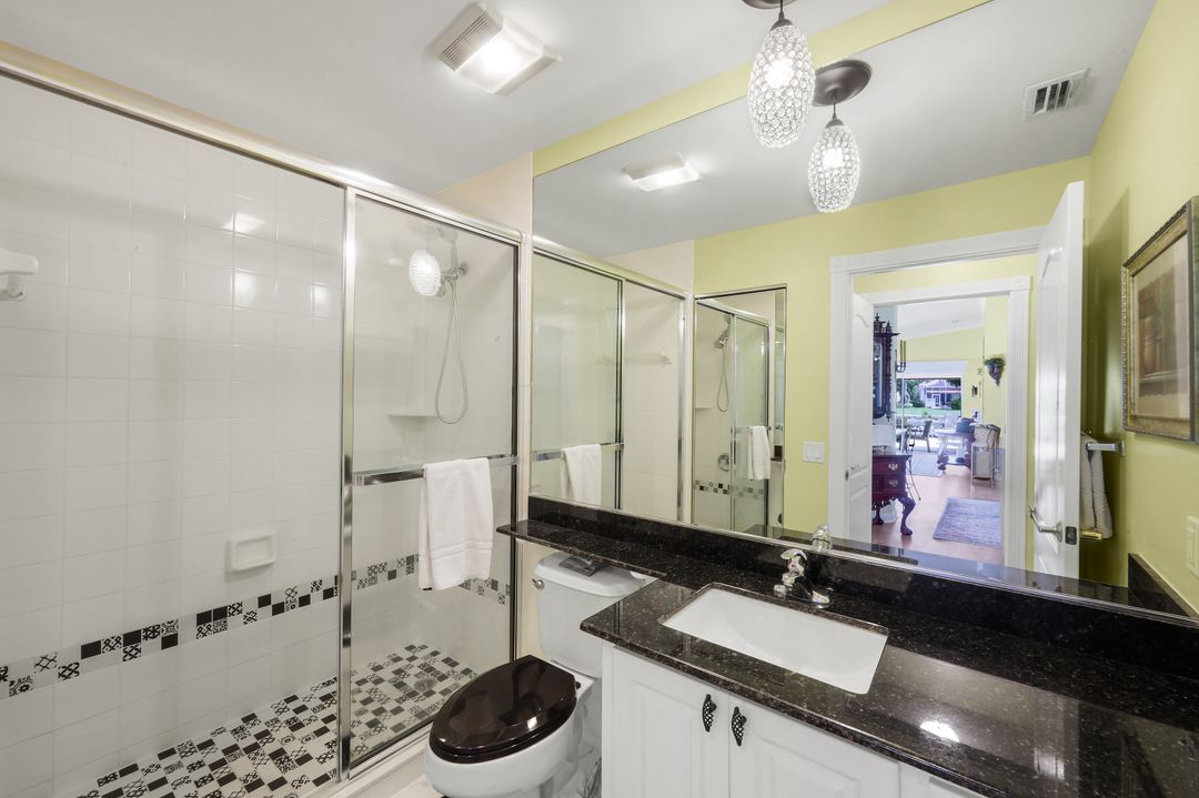 5425 Guadeloupe Way, Naples, FL 34119