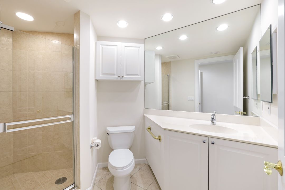 1060 Borghese Ln #1402, Naples, FL 34114