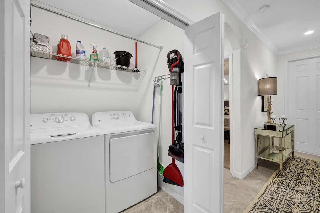 9572 Trevi Ct #5022, Naples, FL 34113