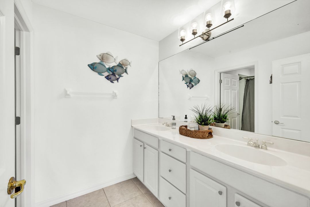 28159 Robolini Ct, Bonita Springs, FL 34135