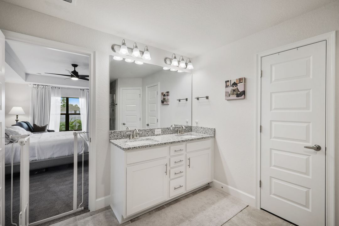 497 Windermere Dr, Lehigh Acres, FL 33972