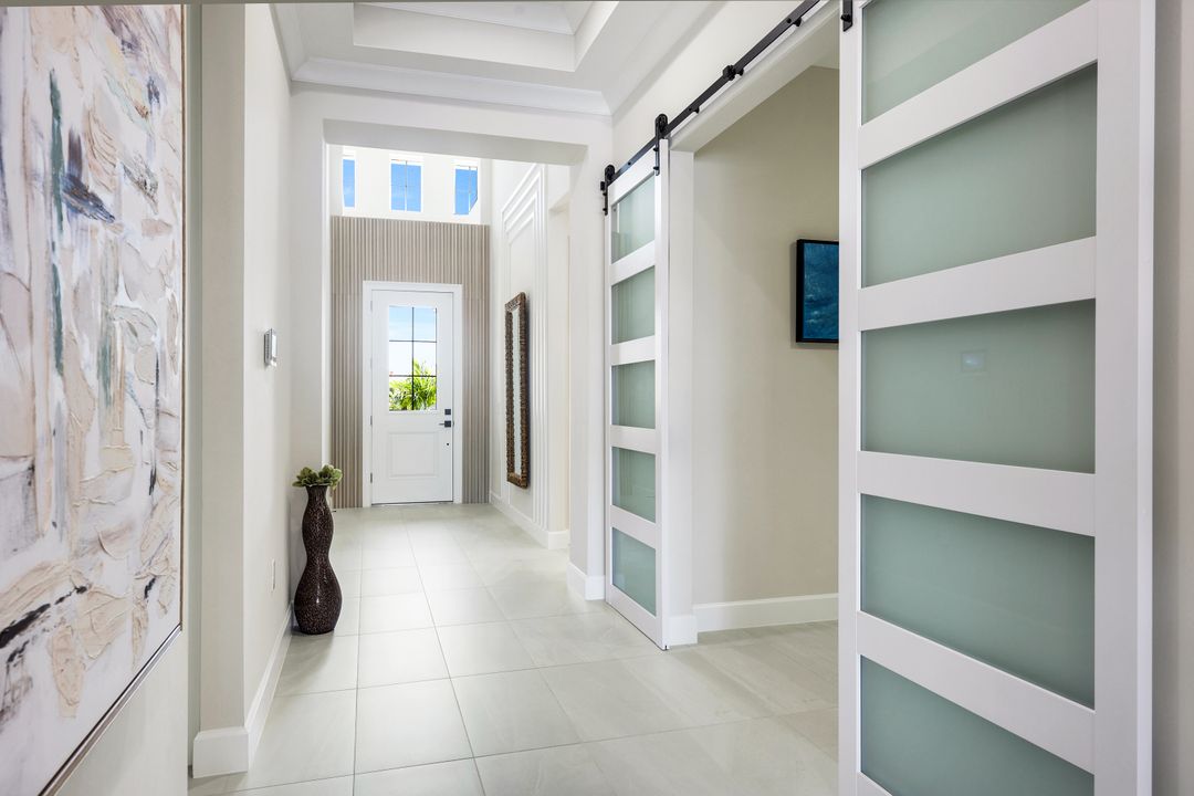 8943 Gustavia Ct, Naples, FL 34112