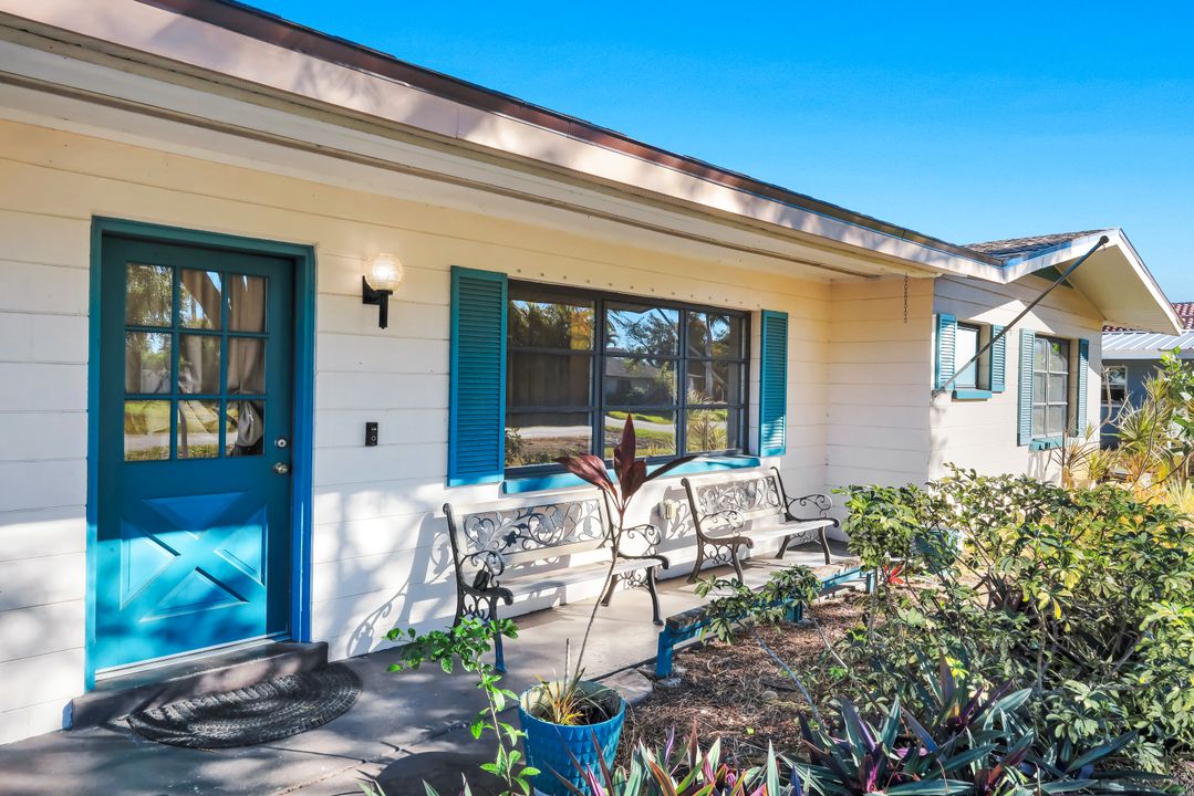 8760 Dartmouth St, Fort Myers, FL 33907