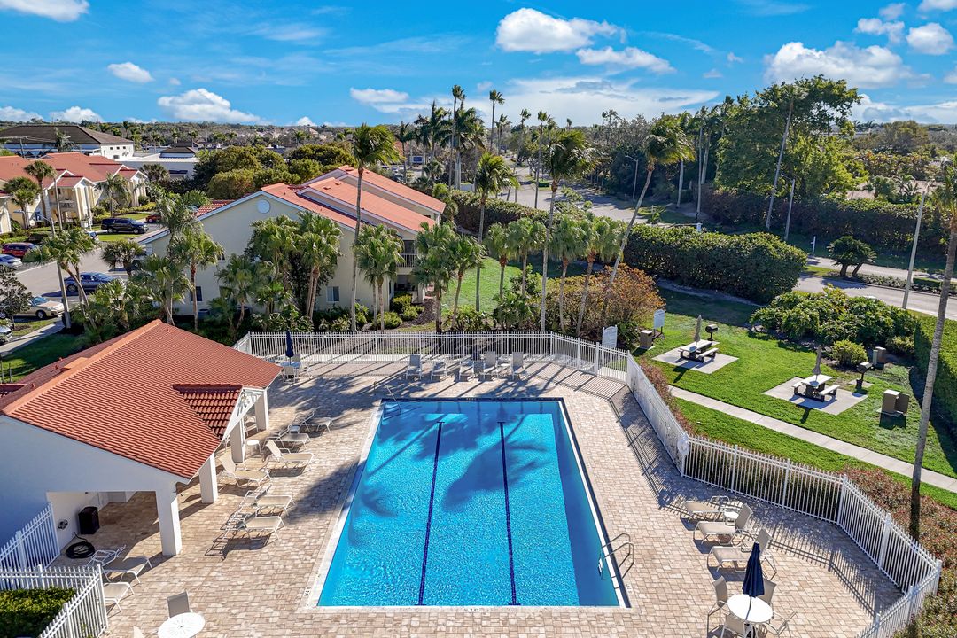 7750 Jewel Ln #103, Naples, FL 34109