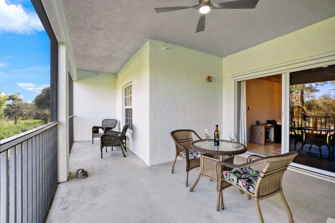 4455 Botanical Pl Cir #204, Naples, FL 34112