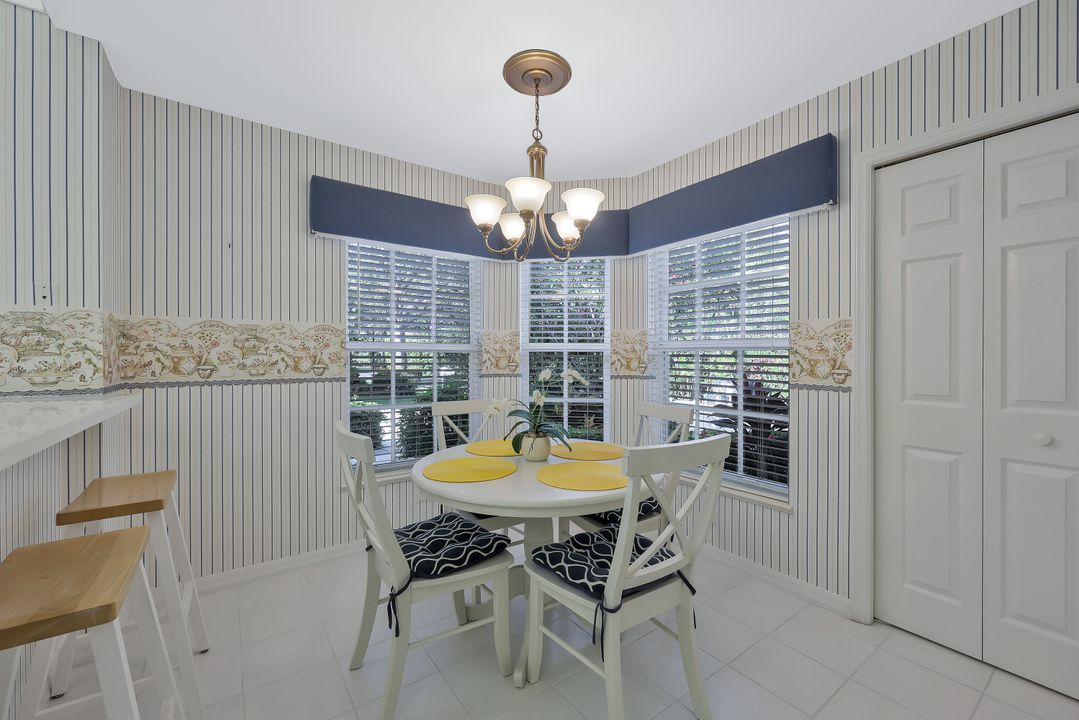 180 Via Perignon, Naples, FL 34119