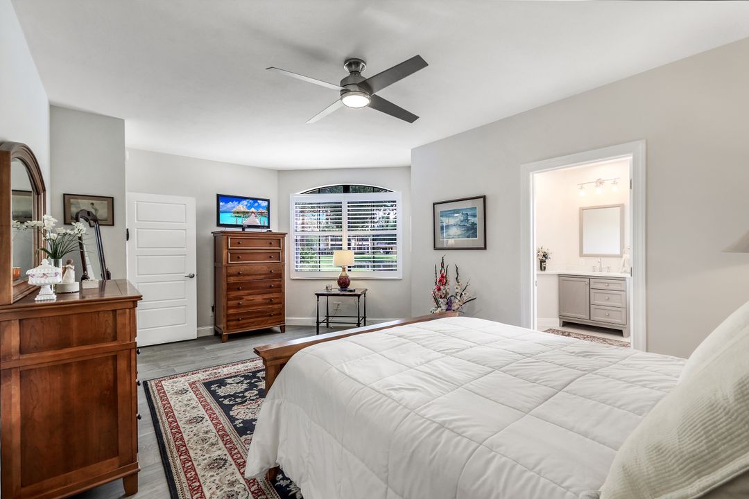 178 Vintage Cir, Naples, FL 34119 apt 101