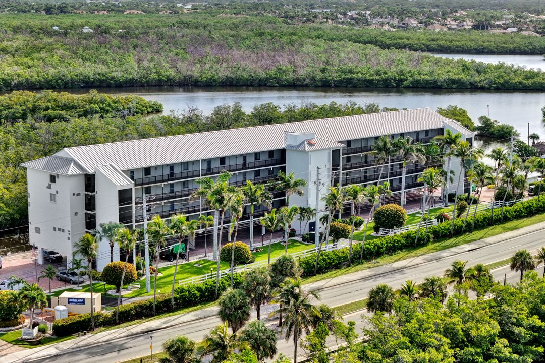 5220 Bonita Beach Rd SW #204, Bonita Springs, FL 34134
