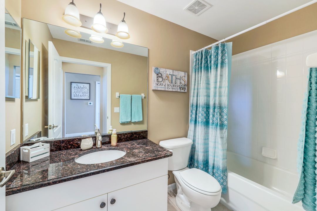 16685 Lake Cir Dr #1044, Fort Myers, FL 33908