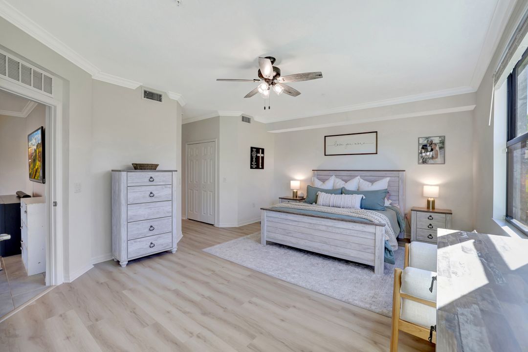 2368 Anguilla Dr #102, Naples, FL 34120