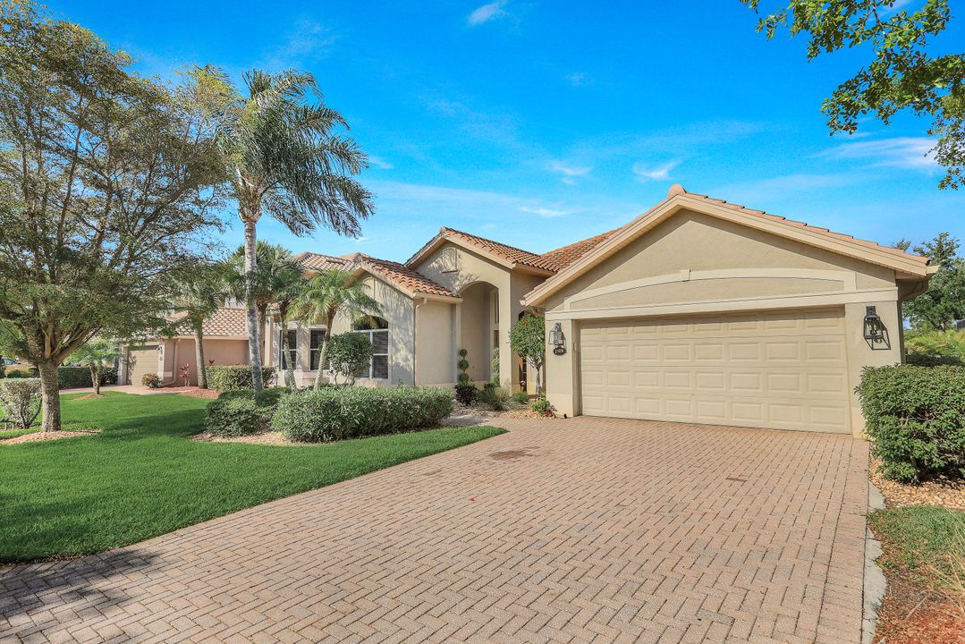 20626 Torre Del Lago St, Estero, FL 33928