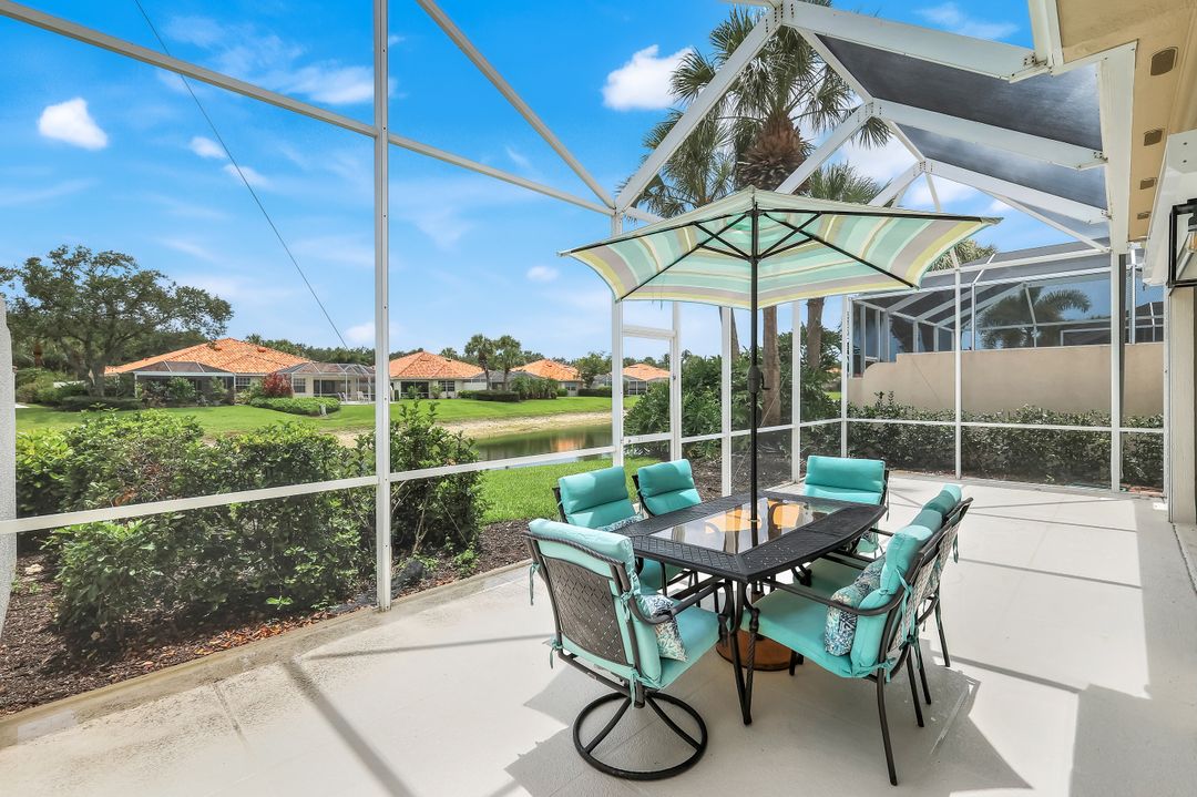 4648 Rio Poco Ct, Naples, FL 34109