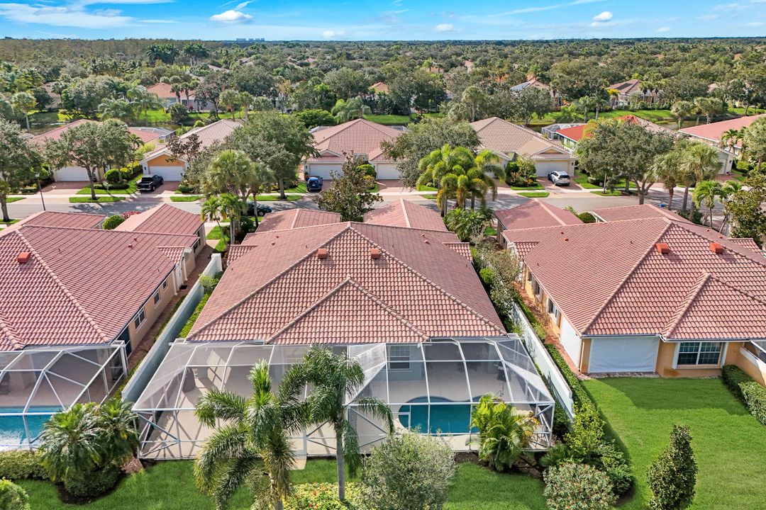 28971 Vermillion Ln, Bonita Springs, FL 34135