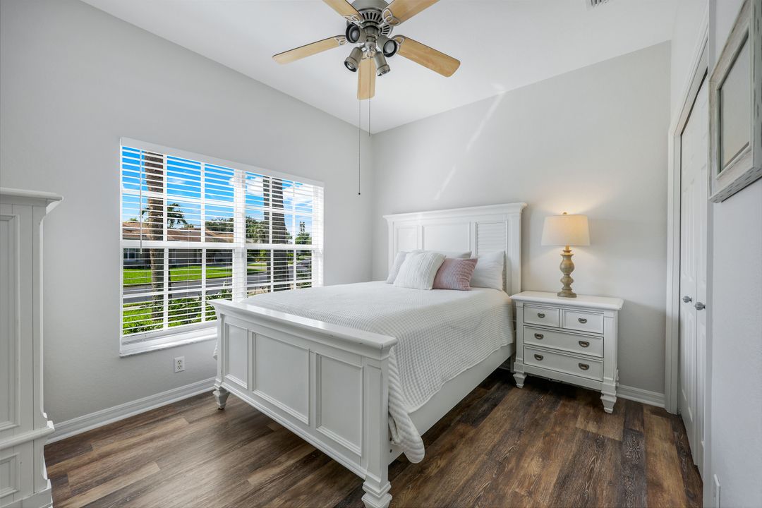 9764 Mendocino Dr, Fort Myers, FL 33919