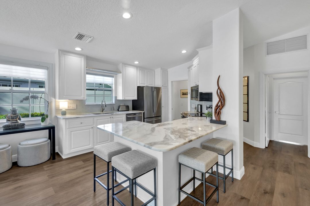 4525 Ossabaw Way, Naples, FL 34119