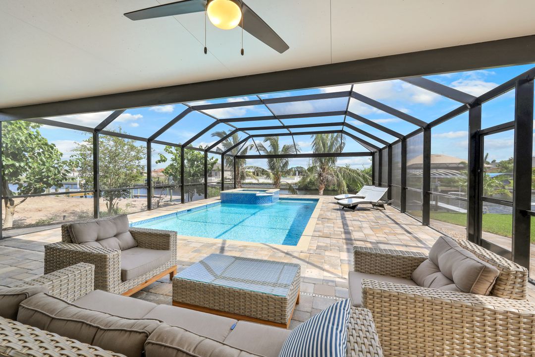 3313 Embers Pkwy W, Cape Coral, FL 33993