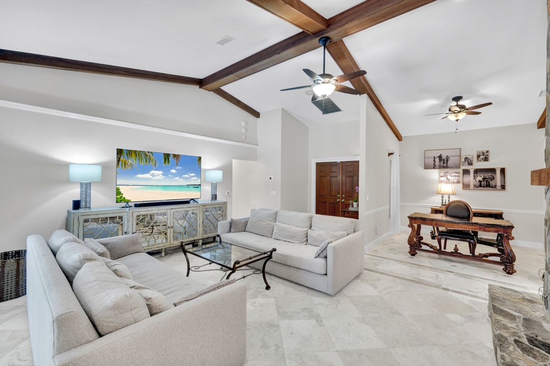 28391 Tasca Dr, Bonita Springs, FL 34135