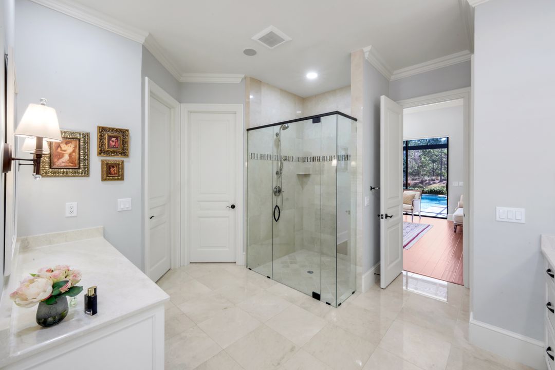 22121 Shallowater Ln, Bonita Springs, FL 34135