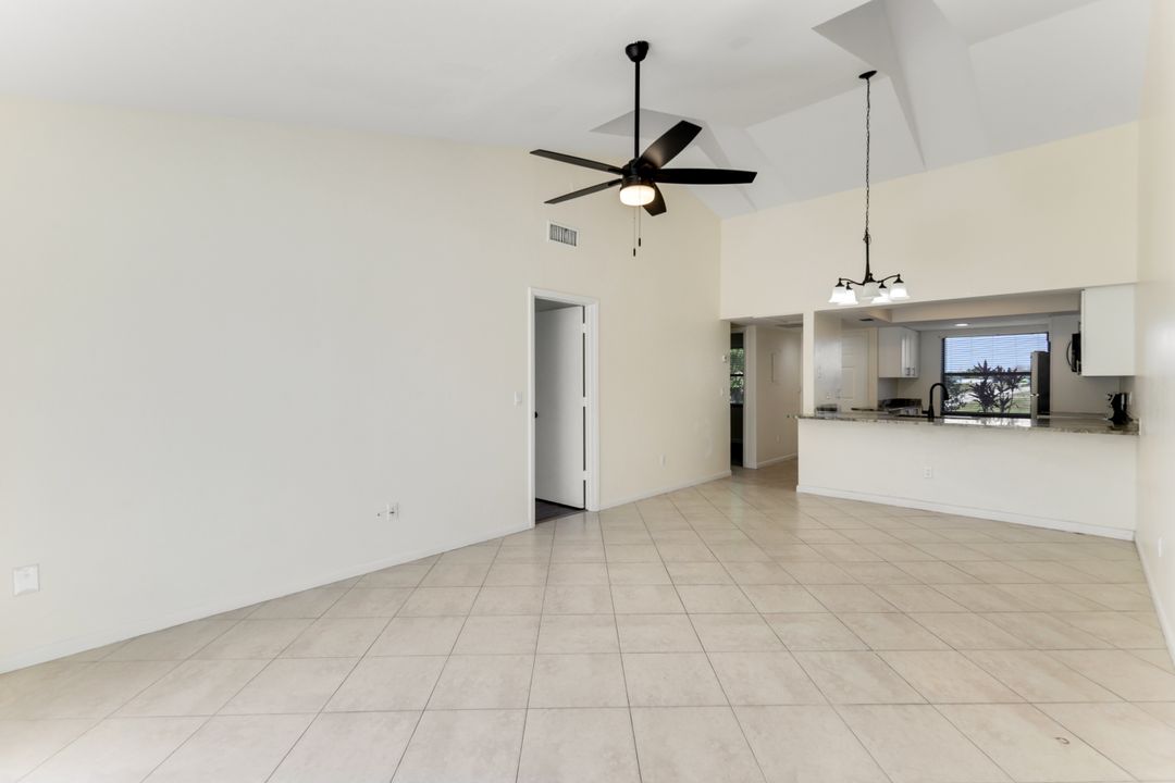 3739 SW 9th Ave #113, Cape Coral, FL 33914