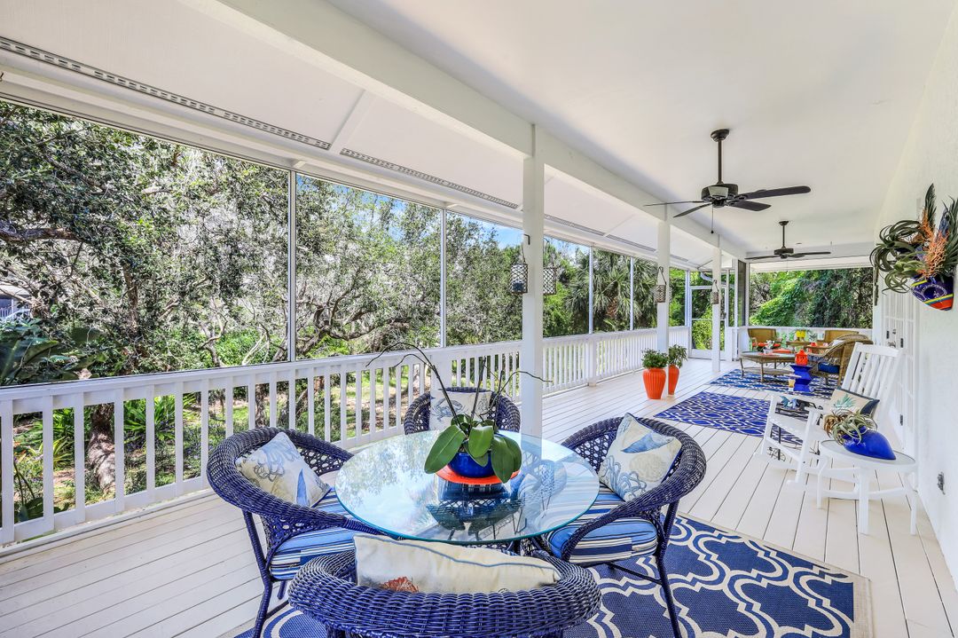 360 Gumbo Limbo Ln, Marco Island, FL 34145