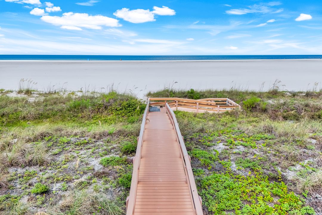 180 Seaview Ct #607, Marco Island, FL 34145