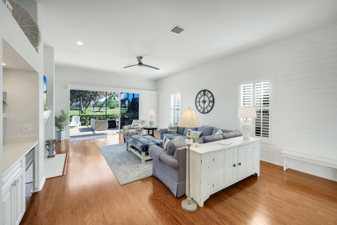 11416 Quail Village Way, Naples, FL 34119