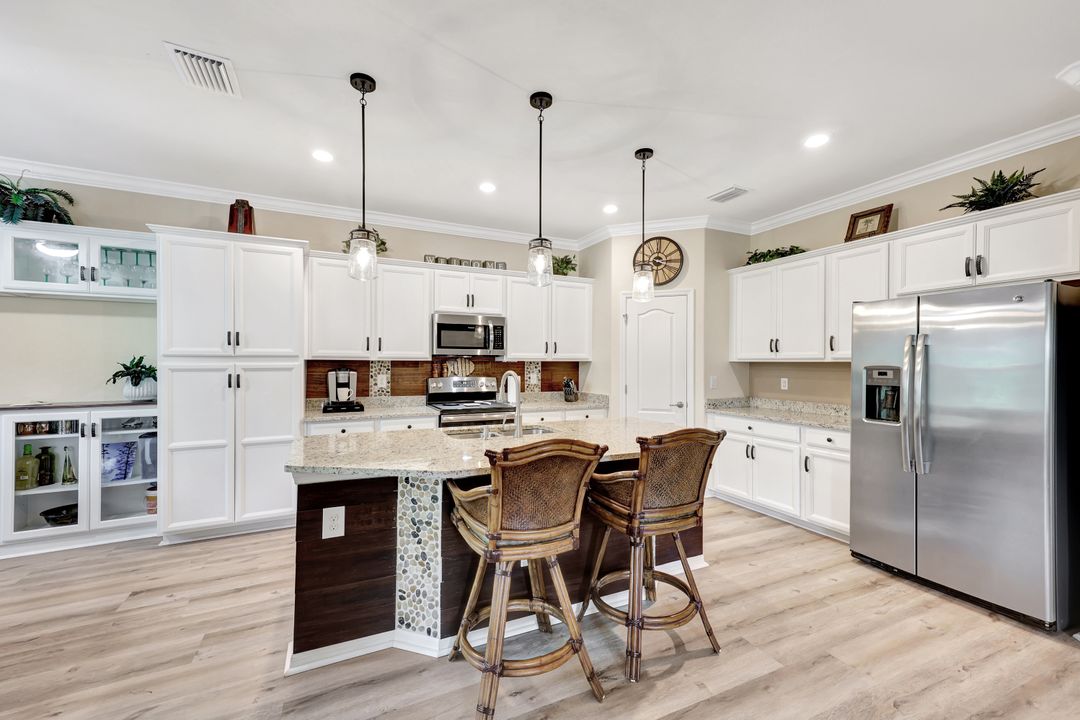 10394 Prato Dr, Fort Myers, FL 33913