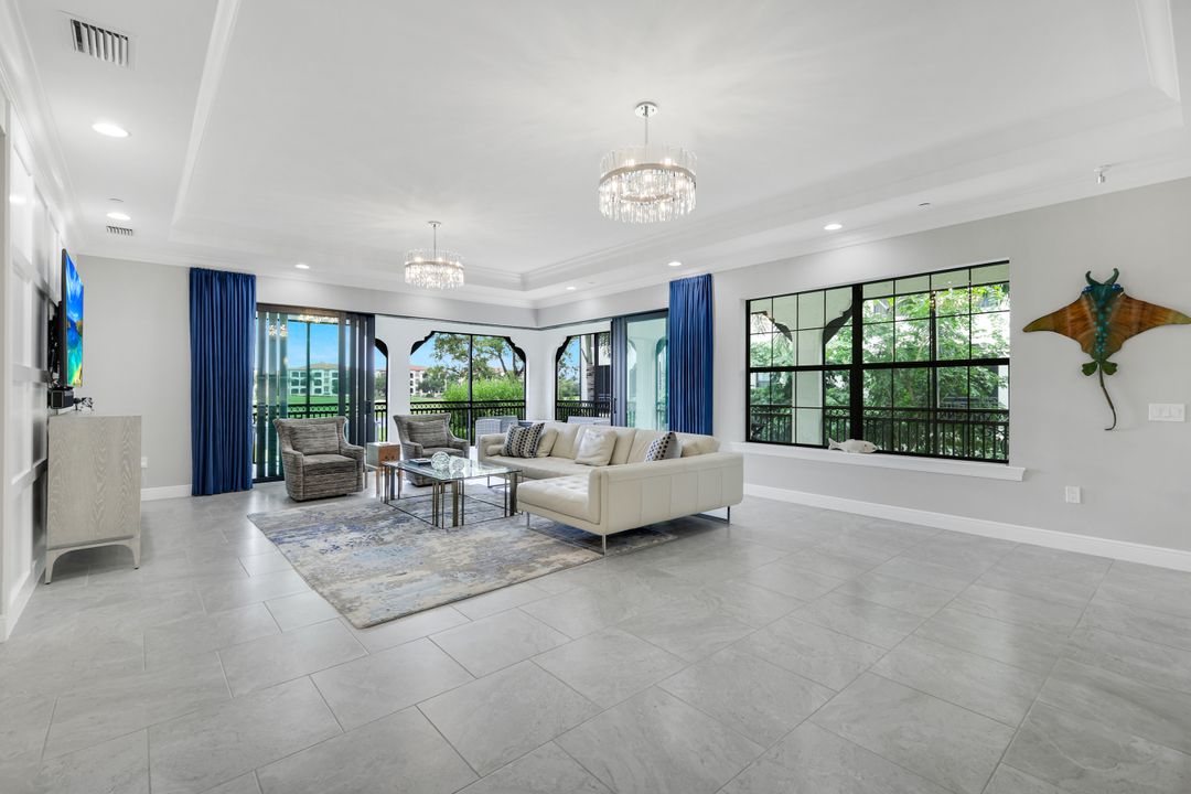 16436 Carrara Way #101, Naples, FL 34110