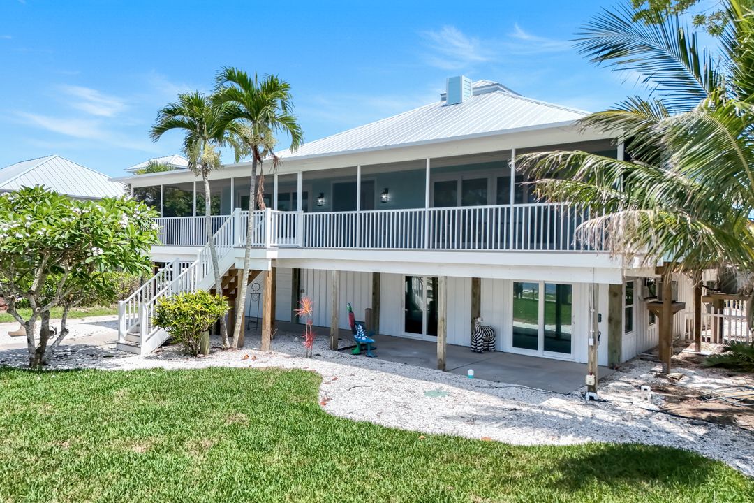 8335 Main St, Bokeelia, FL 33922