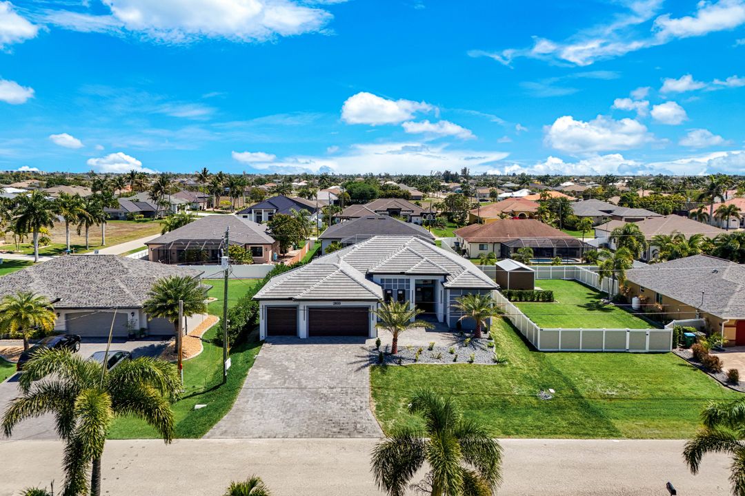 2833 SW 25th Ave, Cape Coral, FL 33914