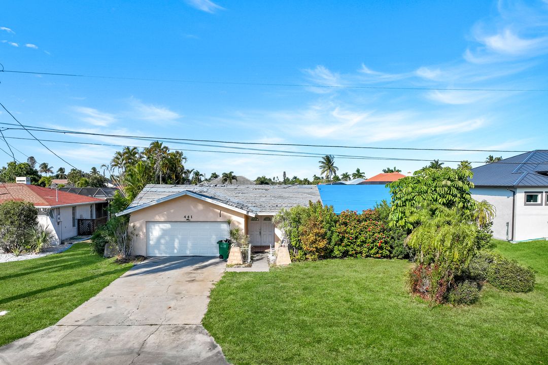 441 Bayshore Dr, Cape Coral, FL 33904