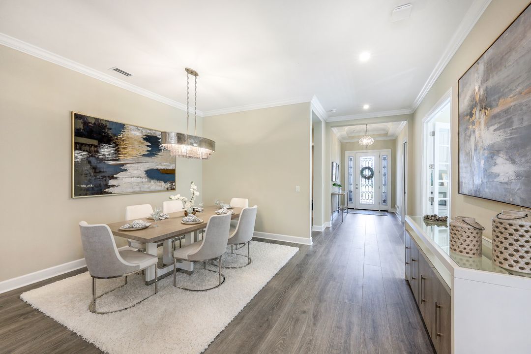 8880 Scarlotti Pl, Naples, FL 34119