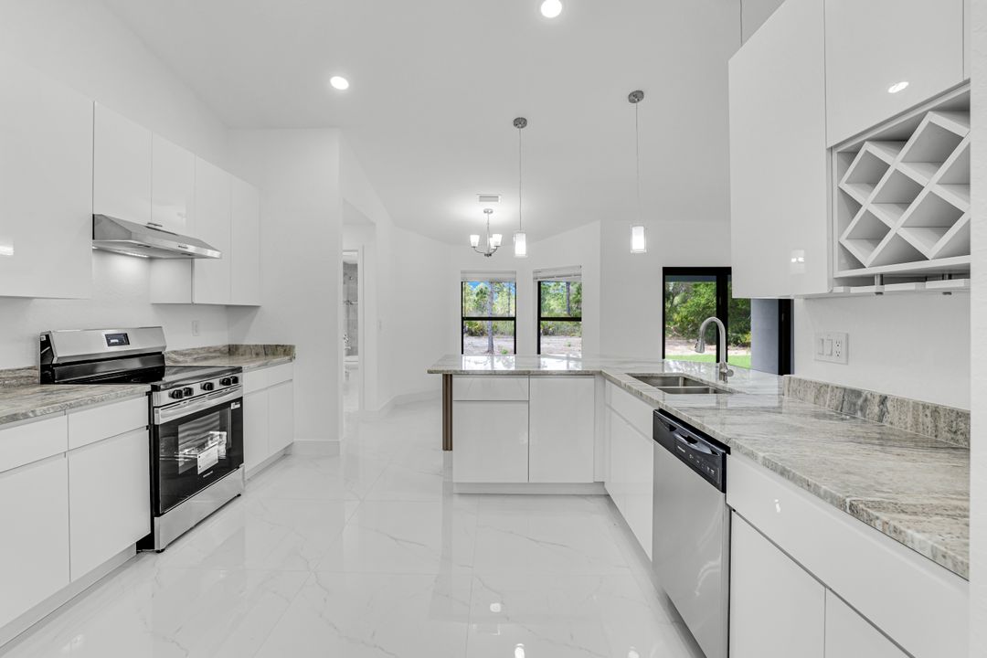 1207 Desoto Ave, Lehigh Acres, FL 33972