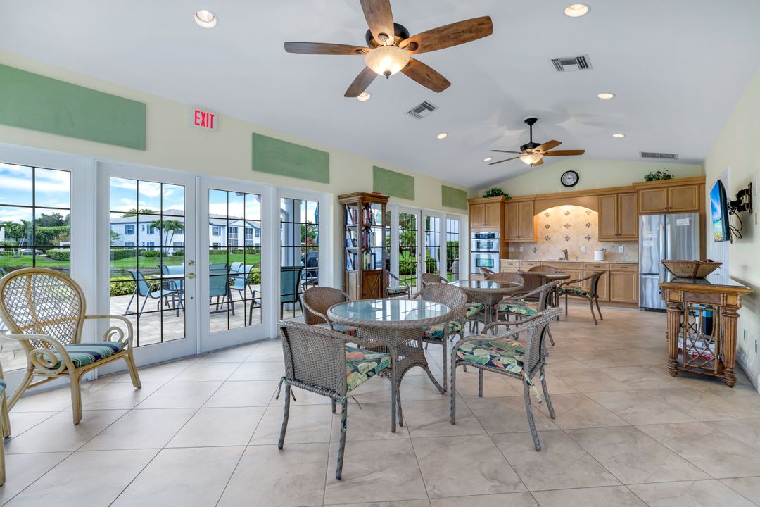 859 Tanbark Dr #101, Naples, FL 34108