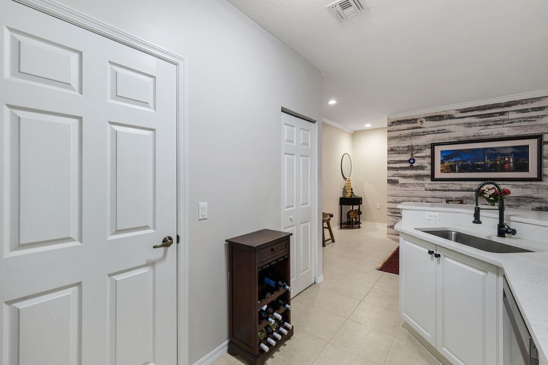 1795 Concordia Lake Cir #2508, Cape Coral, FL 33909