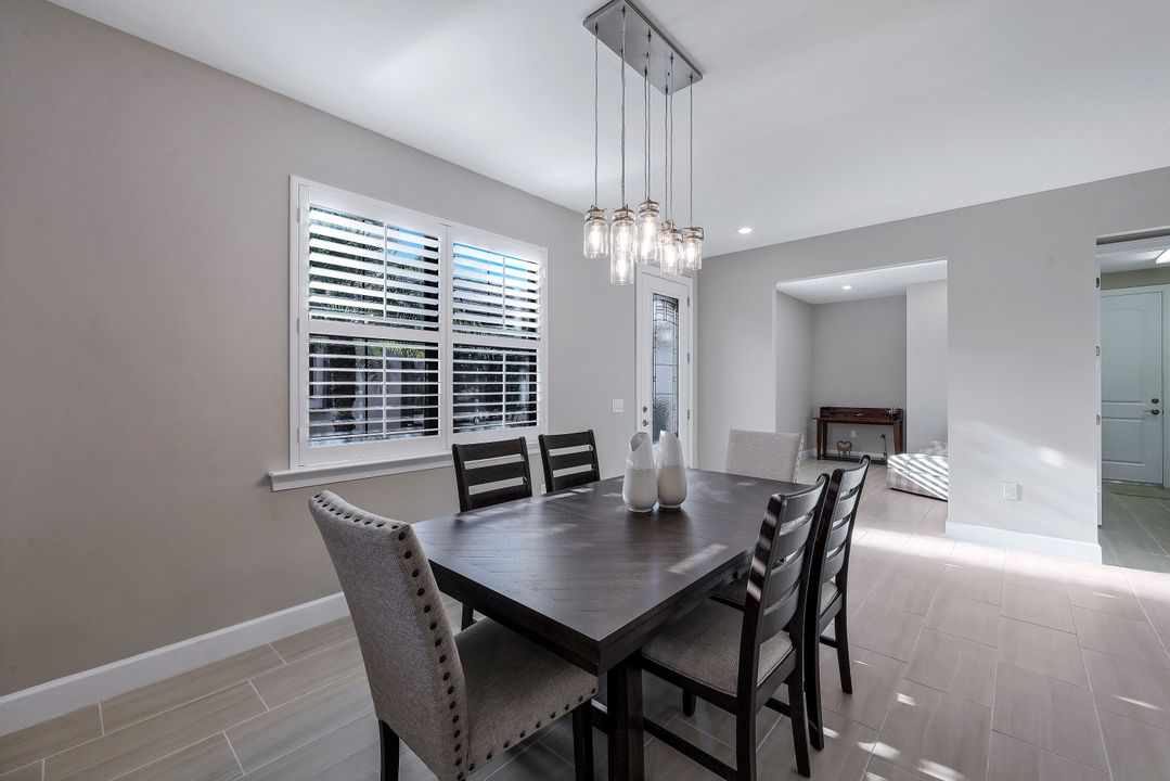 7790 Jacaranda Ln, Naples, FL 34114