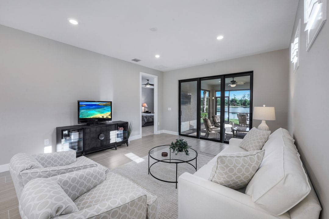 7790 Jacaranda Ln, Naples, FL 34114