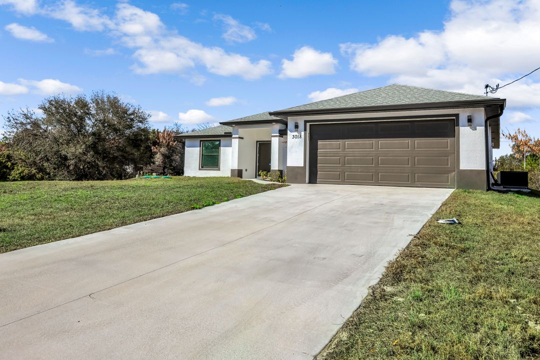 3018 11th St SW, Lehigh Acres, FL 33976