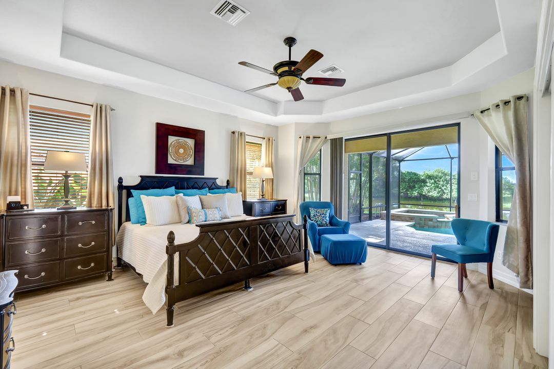 18493 Royal Hammock Blvd, Naples, FL 34114