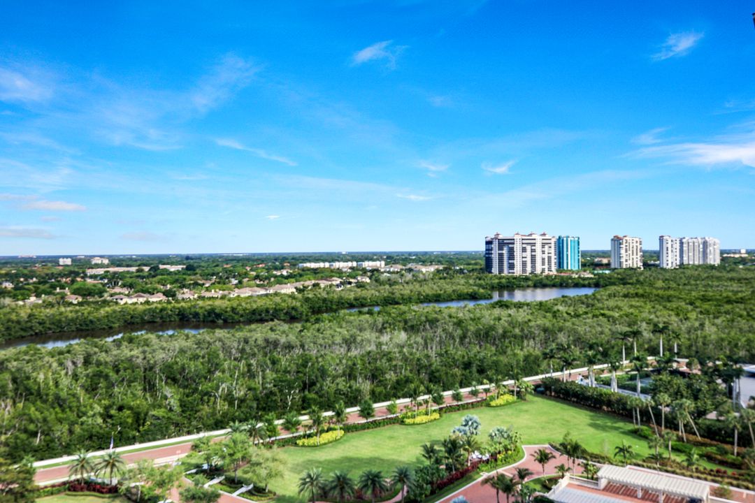 8231 Bay Colony Dr #1701, Naples, FL 34108