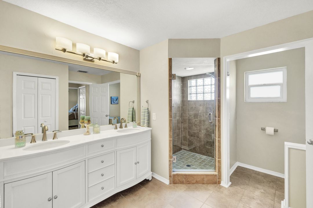 3722 SW 20th Pl, Cape Coral, FL 33914