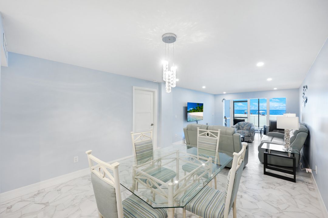 26000 Hickory Blvd #105, Bonita Springs, FL 34134