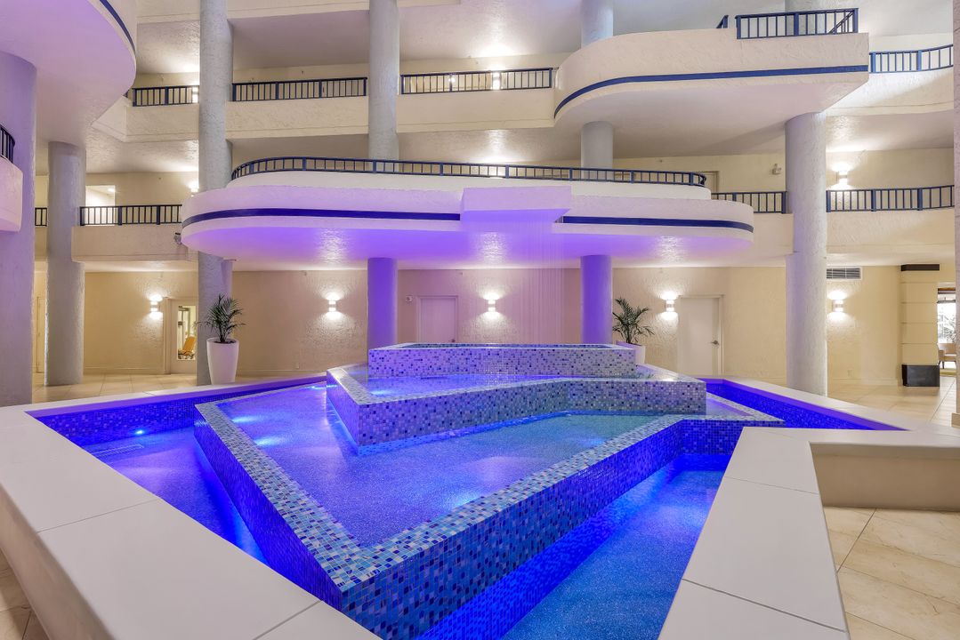 4451 Gulf Shore Blvd N #406, Naples, FL 34103