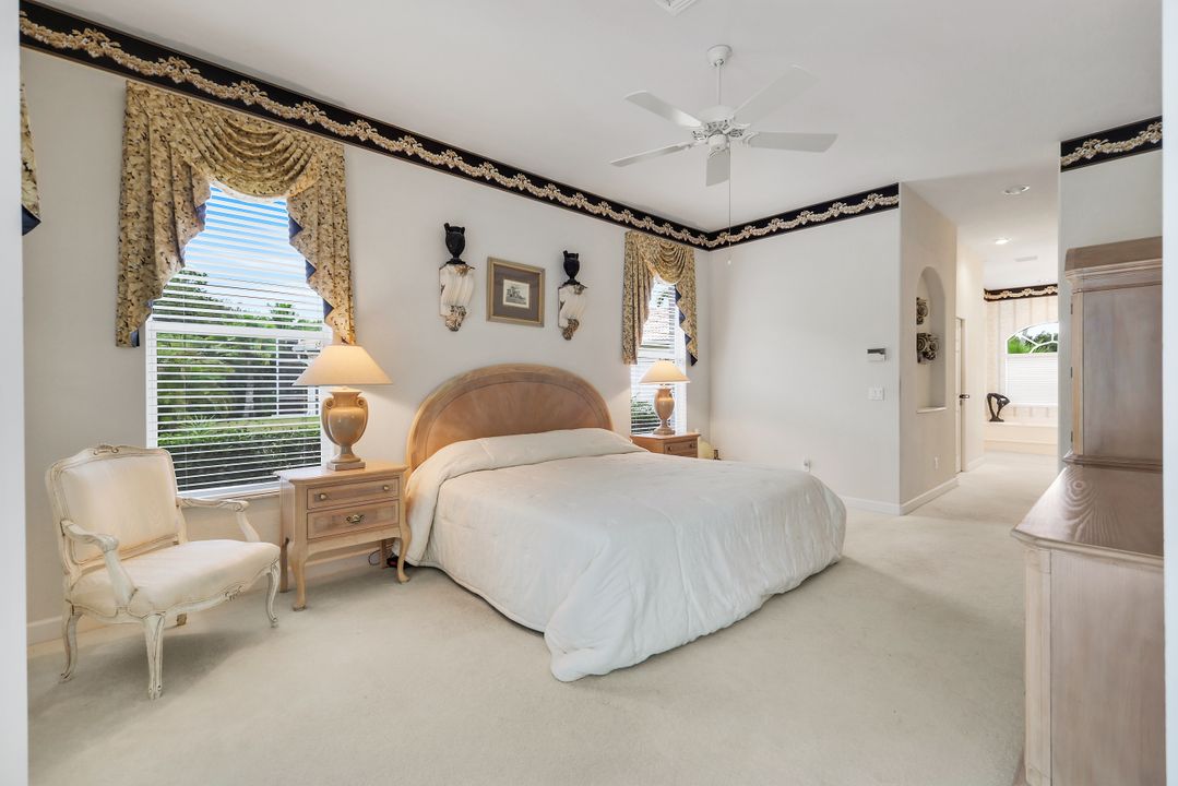 12820 Silverthorn Ct, Bonita Springs, FL 34135