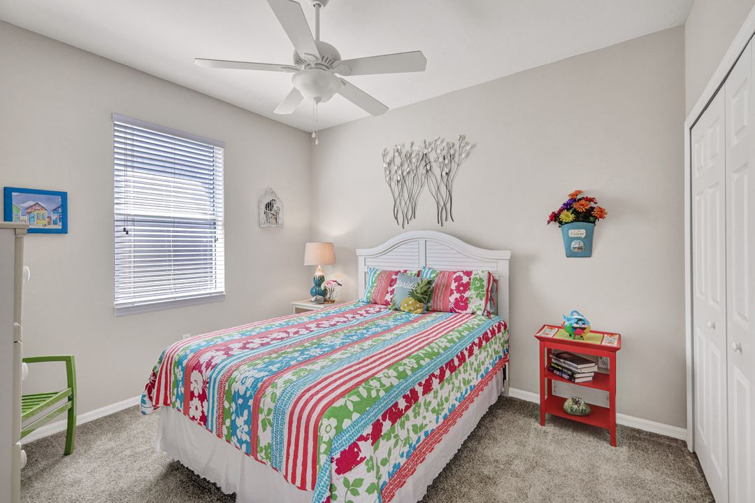 8627 Sumner Ave, Fort Myers, FL 33908