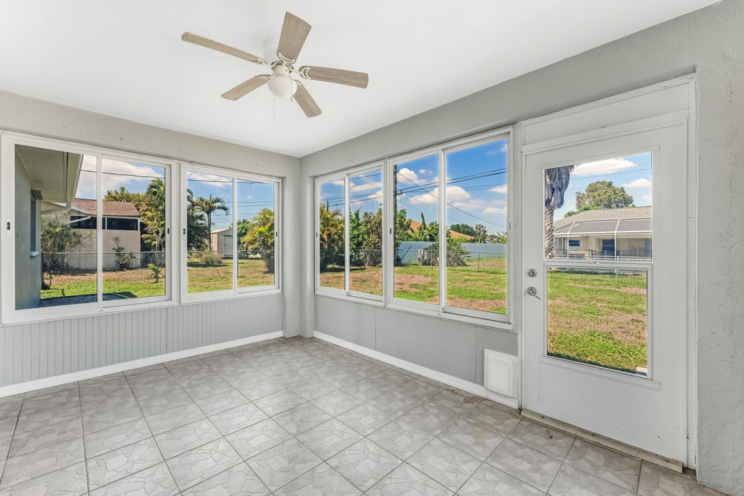 1913 NE 4th Ter, Cape Coral, FL 33909