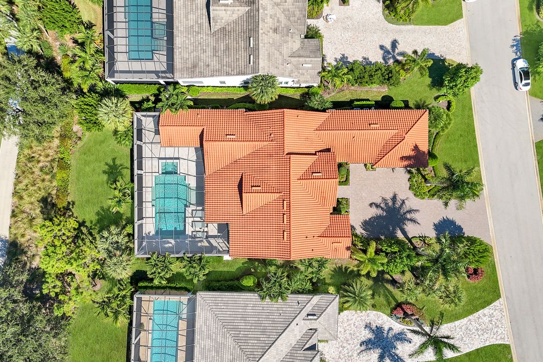 3233 Tavolara Ln, Naples, FL 34114