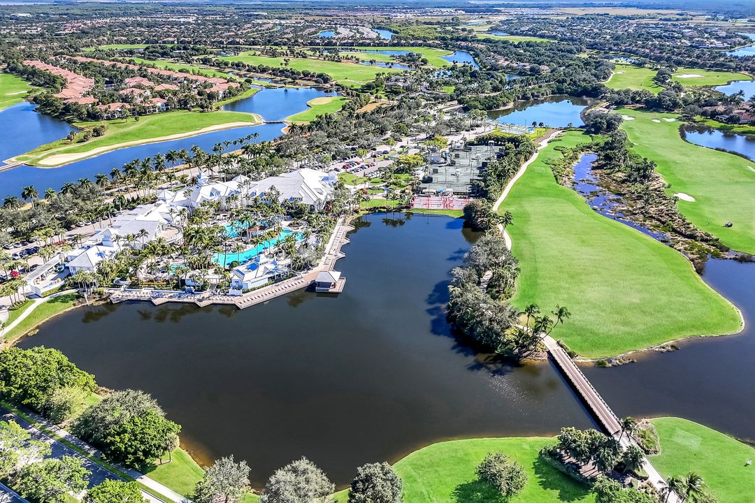 3715 Montreux Ln #204, Naples, FL 34114